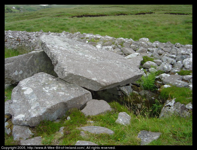 Cloghanmore megalithic tomb