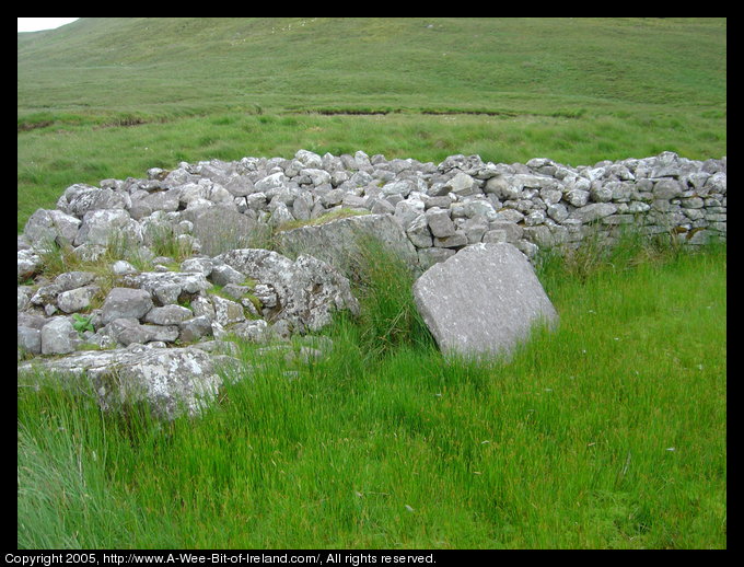 Cloghanmore megalithic tomb